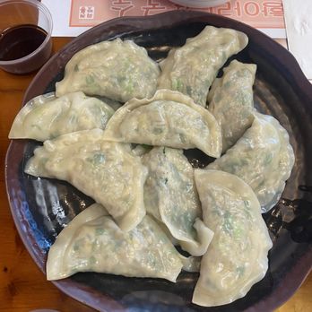 Hangari Kalgooksu - Steamed mandu - Korean Near Me - Garden Grove, California