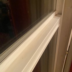 Four Jacks - Window painted/glued shut