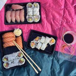 Salmon Sushi Special Combo, Yellowtail Sushi Special Combo, 4. Mango Salmon Roll