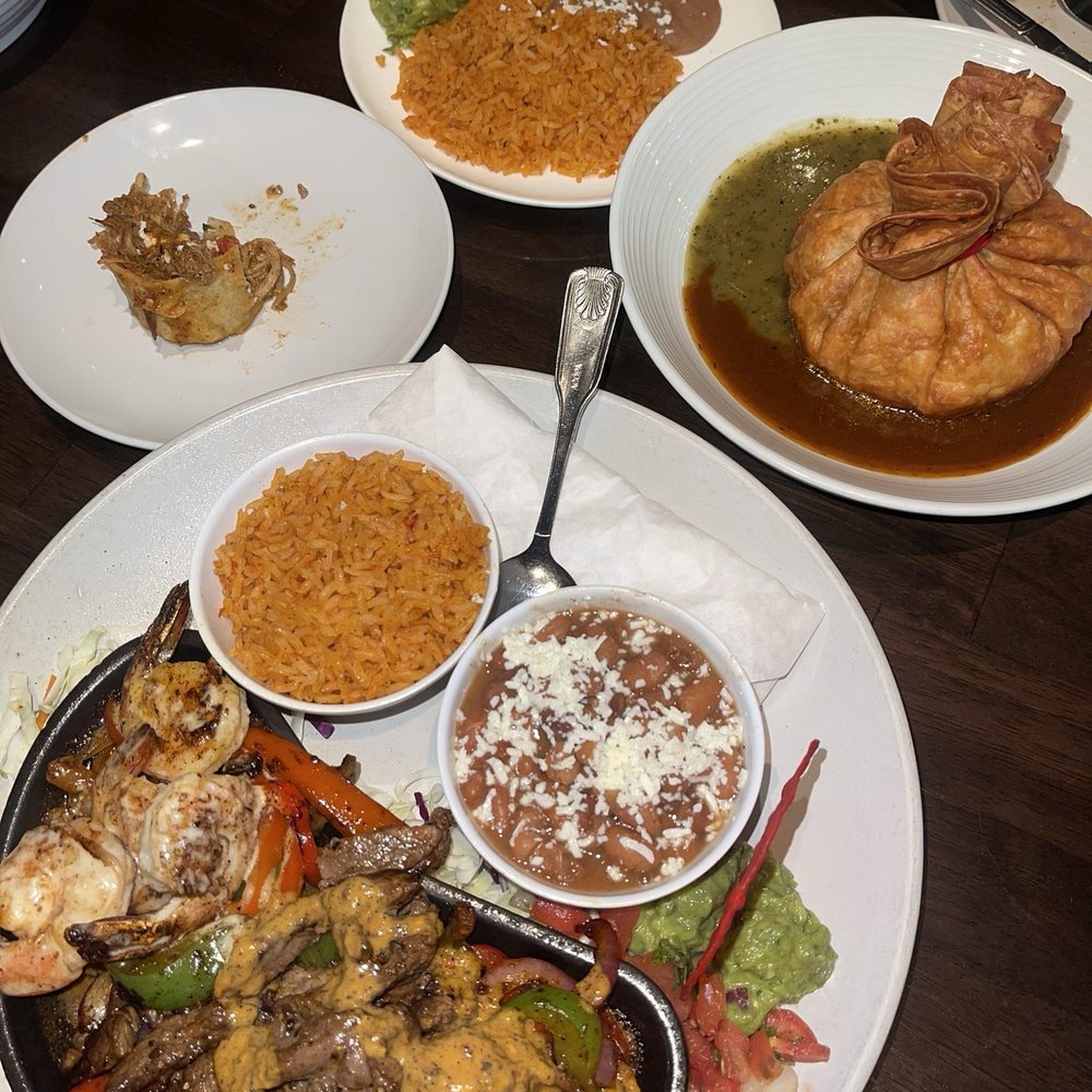 Luna Modern Mexican Kitchen - Steak and Shrimp Fajitas & Chimichanga - Mexican Near Me - Corona, California Luna Modern Mexican Kitchen - Steak and Shrimp Fajitas & Chimichanga - Mexican Near Me - Corona, California