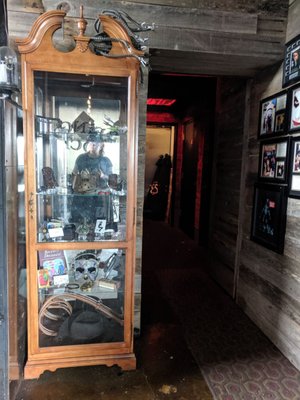 2 Fingers Social by null