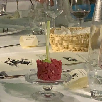 Il Grillo Moro - Beef tartare - Pizza Near Me - SI, SI