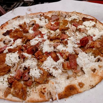 BAR - Brisket white pie with ricotta / mushrooms / onions / fresh mozzarella / eggplant - amazing! It was the pizza I've ever had in my life - Pizza Near Me - New Haven, Connecticut BAR - Brisket white pie with ricotta / mushrooms / onions / fresh mozzarella / eggplant - amazing! It was the pizza I've ever had in my life - Pizza Near Me - New Haven, Connecticut