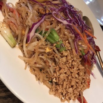 Nicky's Thai Kitchen - Pad Thai with shrimp - Thai Near Me - Pittsburgh, Pennsylvania