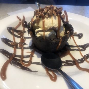 Bubba's 33 - Turtle mud pie - American Near Me - Peoria, Arizona Bubba's 33 - Turtle mud pie - American Near Me - Peoria, Arizona