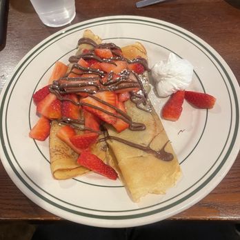 O'side Bakery - Strawberry crepes with Nutella - Breakfast & Brunch Near Me - Oceanside, California