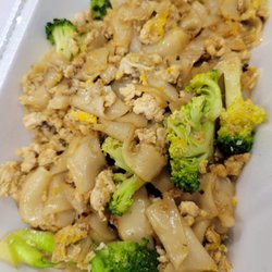 Thai by Thai - Chicken Pad See Ew