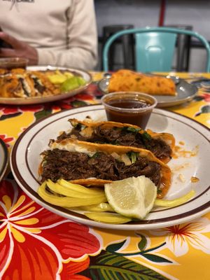 La Vaca Birria by null
