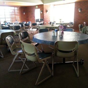 Joslyn Senior Center - Lunch area. - Senior Centers Near Me - Claremont, California Joslyn Senior Center - Lunch area. - Senior Centers Near Me - Claremont, California