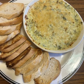 Mimi's Cafe - Spinach Art Dip - Breakfast & Brunch Near Me - Lakewood, California