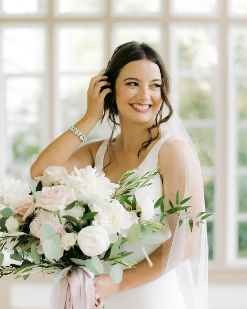 Aimee Forest Makeup Artist Logo