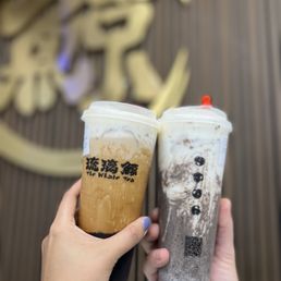 Crème brûlée brown sugar boba and crème brûlée Oreo