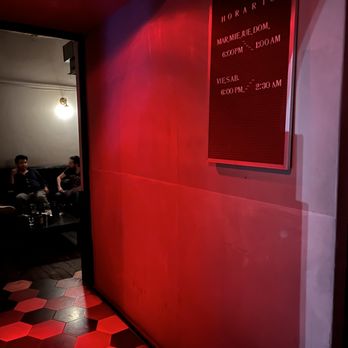 Pigalle - Wine Bars Near Me - Guadalajara, JAL Pigalle - Wine Bars Near Me - Guadalajara, JAL