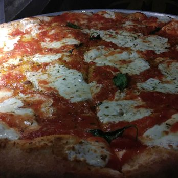 Juliana's - Margherita pizza. - Pizza Near Me - Brooklyn, New York Juliana's - Margherita pizza. - Pizza Near Me - Brooklyn, New York