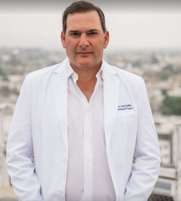 Dr. Jason Snibbe by null