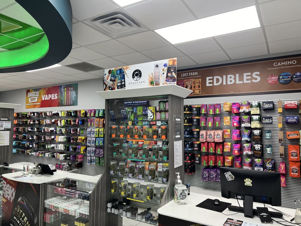 JARS CANNABIS WEST DETROIT Updated July 2024 29 Photos 7461