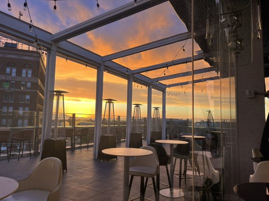 Torch Oakland Rooftop Bar by null