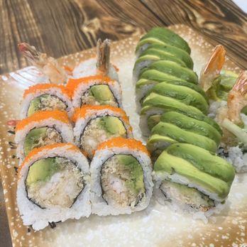 Sushi Place - a plate of sushi and avocado - Sushi Bars Near Me - Toronto, Ontario Sushi Place - a plate of sushi and avocado - Sushi Bars Near Me - Toronto, Ontario
