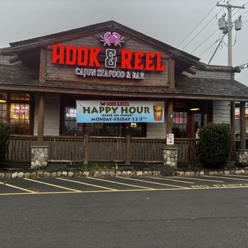 Hook & Reel Cajun Seafood & Bar - Cajun/Creole Near Me - Orange, Connecticut Hook & Reel Cajun Seafood & Bar - Cajun/Creole Near Me - Orange, Connecticut