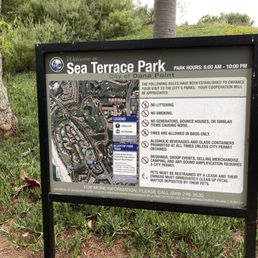 Near tunnel to Salt Creek Beach Near tunnel to Salt Creek Beach