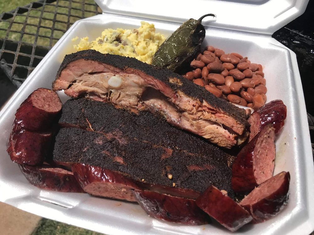 Food from Yeti's BBQ