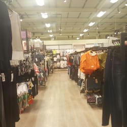 Tesco Extra - Childrens clothing
