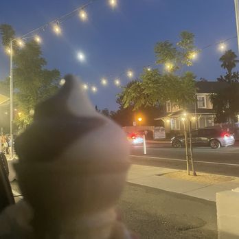 Meadowlark Dairy - Chocolate vanilla extra small cone - Ice Cream & Frozen Yogurt Near Me - Pleasanton, California Meadowlark Dairy - Chocolate vanilla extra small cone - Ice Cream & Frozen Yogurt Near Me - Pleasanton, California