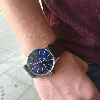 Red Fly - Men's And women's Nixion watch - Accessories Near Me - Oroville, California