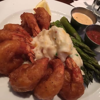 Dantanna's - Sports Bars Near Me - Atlanta, Georgia