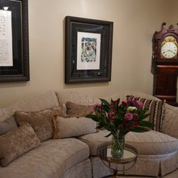 NaVera Farms Home & Gardens