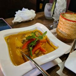 Tom Yam - Beef massaman curry and sticky rice