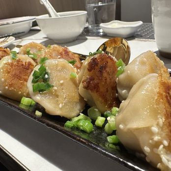 Supreme Dumplings - Mini Pan-Fried Dumplings - Shanghainese Near Me - Bellevue, Washington Supreme Dumplings - Mini Pan-Fried Dumplings - Shanghainese Near Me - Bellevue, Washington