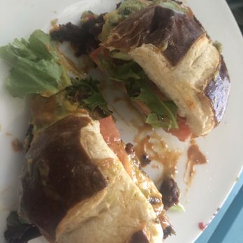 Quinoa-Connection - Veggie Hamless Burger - Food Near Me - Hialeah, Florida