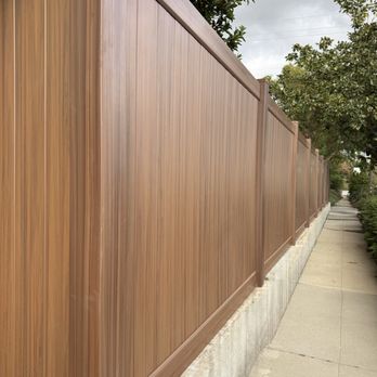 GnG Vinyl Fencing - Seventy feet long section. - Fences & Gates Near Me - Glendale, California GnG Vinyl Fencing - Seventy feet long section. - Fences & Gates Near Me - Glendale, California