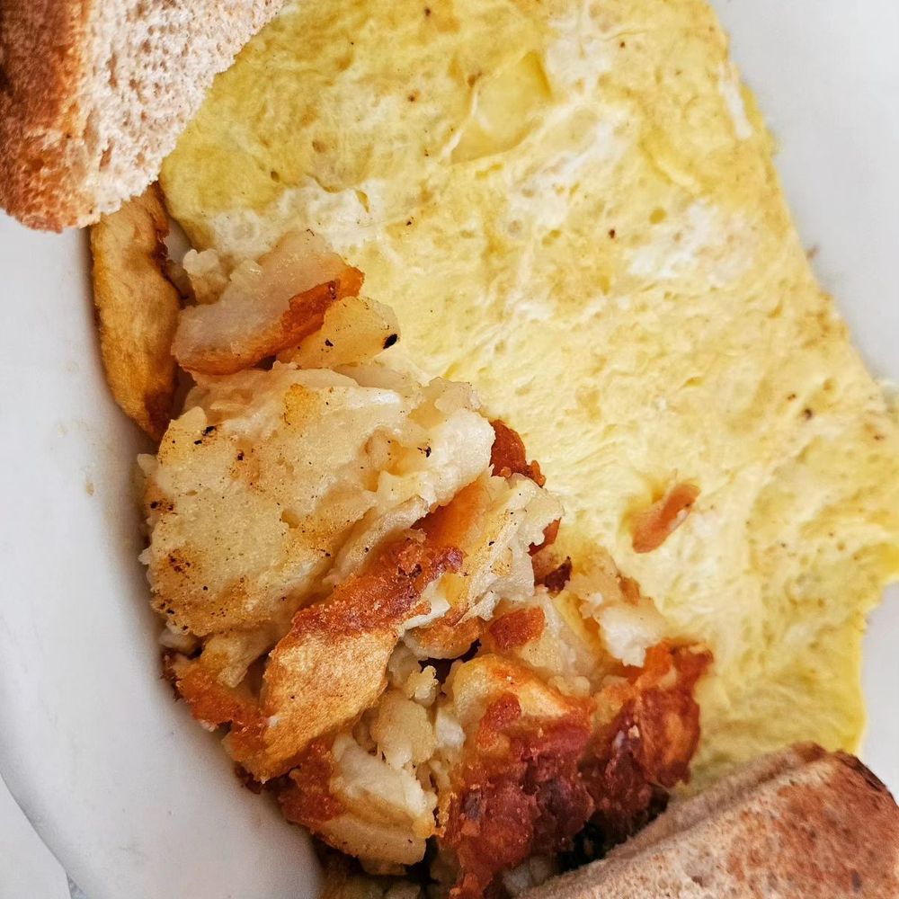 Evergreen Dairy Bar - Cheese omelette - Ice Cream & Frozen Yogurt Near Me - Vincentown, New Jersey