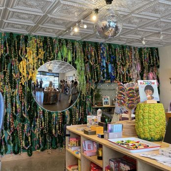 Small Kine Gift - Bookstores Near Me - Honolulu, Hawaii