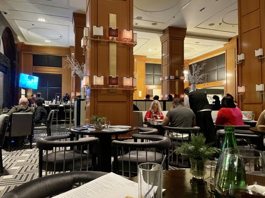 THE Blvd Restaurant and Lounge by null