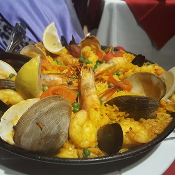 VIVO Tapas KITCHEN LOUNGE - My paella diablo!! - Spanish Near Me - Newark, New Jersey