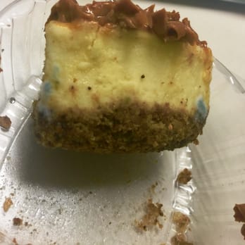 Zaguan Express Latin Cafe & Bakery - Zaguan Special - Cheesecake & Mold - Venezuelan Near Me - Dallas, Texas Zaguan Express Latin Cafe & Bakery - Zaguan Special - Cheesecake & Mold - Venezuelan Near Me - Dallas, Texas