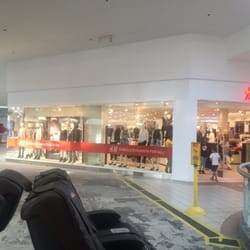 H&M - Upstairs entrance!!