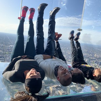 Willis Tower - We got to lay down - Landmarks & Historical Buildings Near Me - Chicago, Illinois