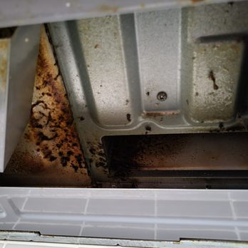 Property Management Toronto - Microwave/vent unit missing vent filters and insides are dirty - Property Management Near Me - Toronto, Ontario Property Management Toronto - Microwave/vent unit missing vent filters and insides are dirty - Property Management Near Me - Toronto, Ontario
