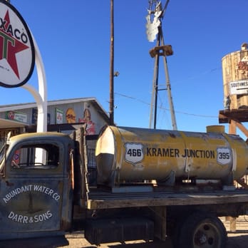 Kramer Junction Antiques - Front of Kramer Junction Antiques - Antiques Near Me - Boron, California