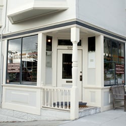 Fitwell Chiropractic Sports Medicine - Corner of Noe and 22nd St
