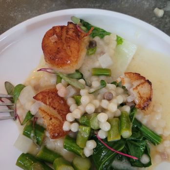 Bar Bravo - Seared scallop - Wine Bars Near Me - Vancouver, British Columbia Bar Bravo - Seared scallop - Wine Bars Near Me - Vancouver, British Columbia