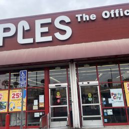Exterior photo of Staples - Long Beach, California Exterior photo of Staples - Long Beach, California