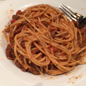Molino - Spaghetti Bolognese - Italian Near Me - Geneva, GE Molino - Spaghetti Bolognese - Italian Near Me - Geneva, GE