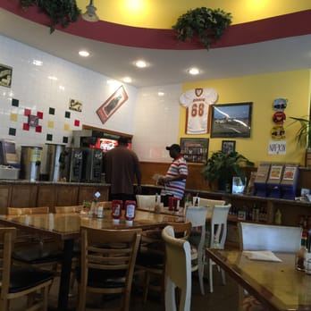 9er's Grill - Free Refills!LOL - American Near Me - Houston, Texas