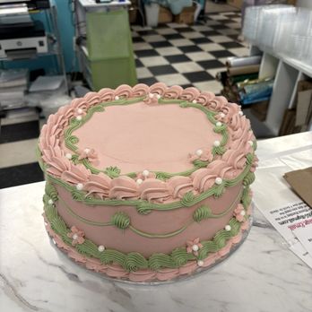 Classic Cake Decorations - Bakeries Near Me - Westminster, California