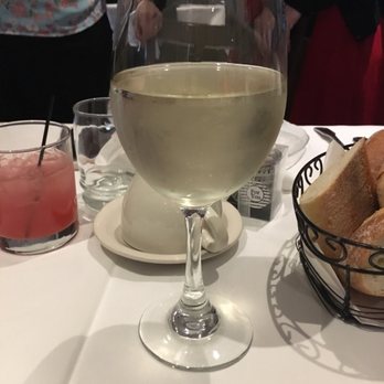 Nucci's South - Very generous pour of wine - Italian Near Me - Staten Island, New York